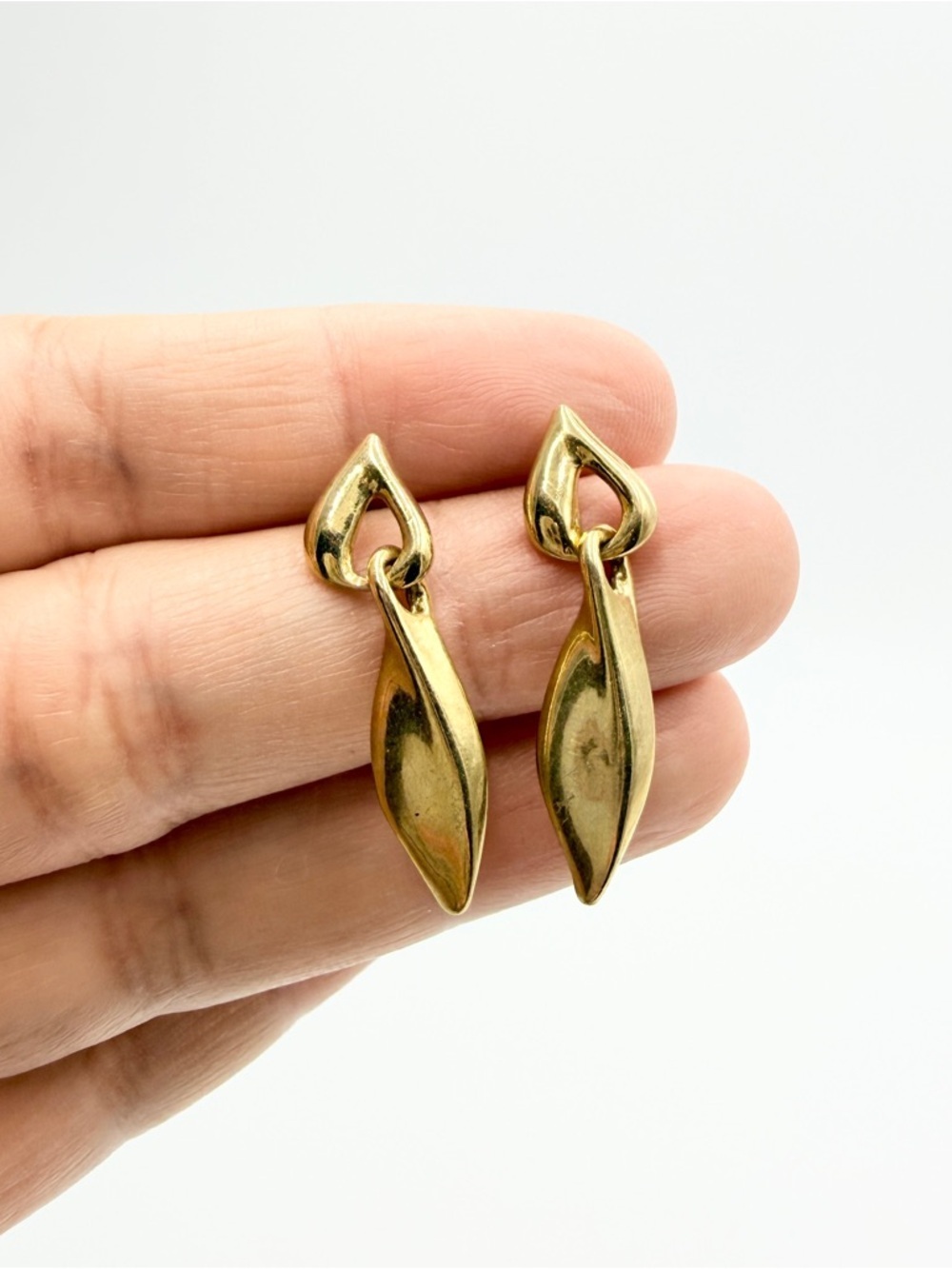 Vintage Gold Tone Dangle Earrings Abstract Heart Drop Design